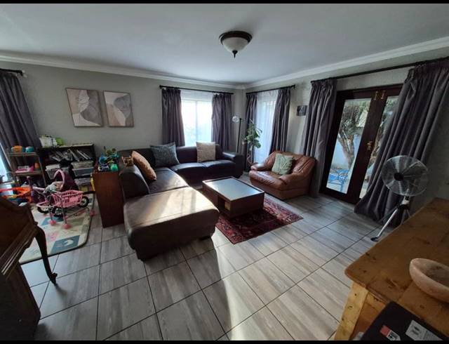 4 BEDROOM HOUSE FOR SALE IN BOUGAINVILLEA SECURITY ESTATE